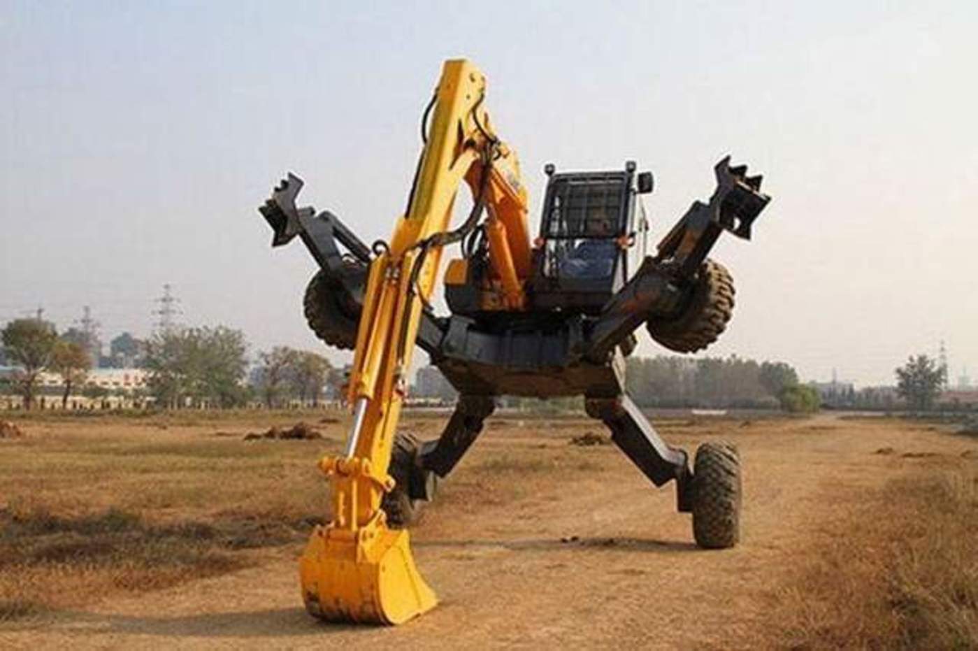 挖掘机的AI“变形记”